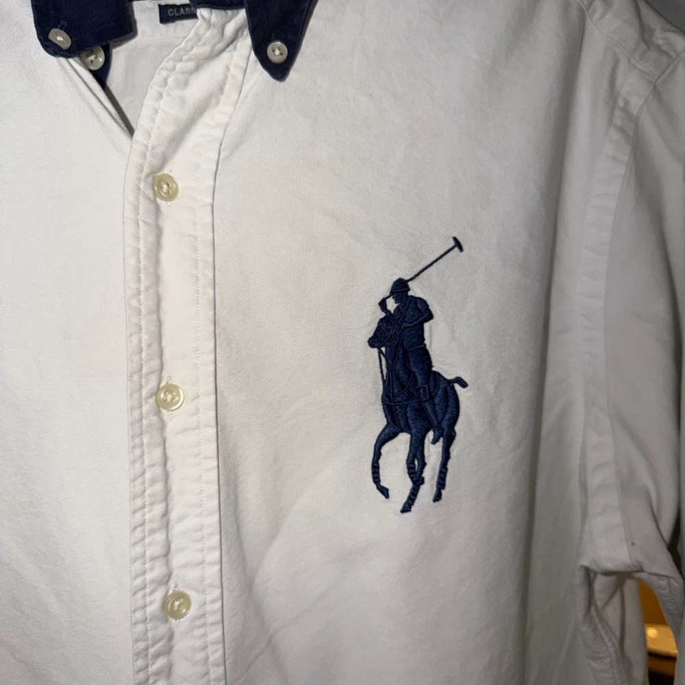 Ralph Lauren White Shirt with Navy Logo - Picture 6 of 9